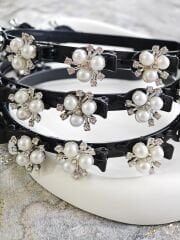 İNCİ DETAYLI TAŞLI PENS MANDAL TAÇ