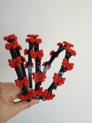 KIRMIZI FİYONK MODEL PENS MANDALLI TAÇ