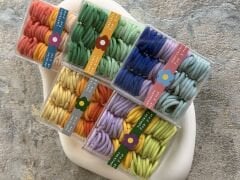 SOFT RENKLER LASTİK KUTU TOKA SET
