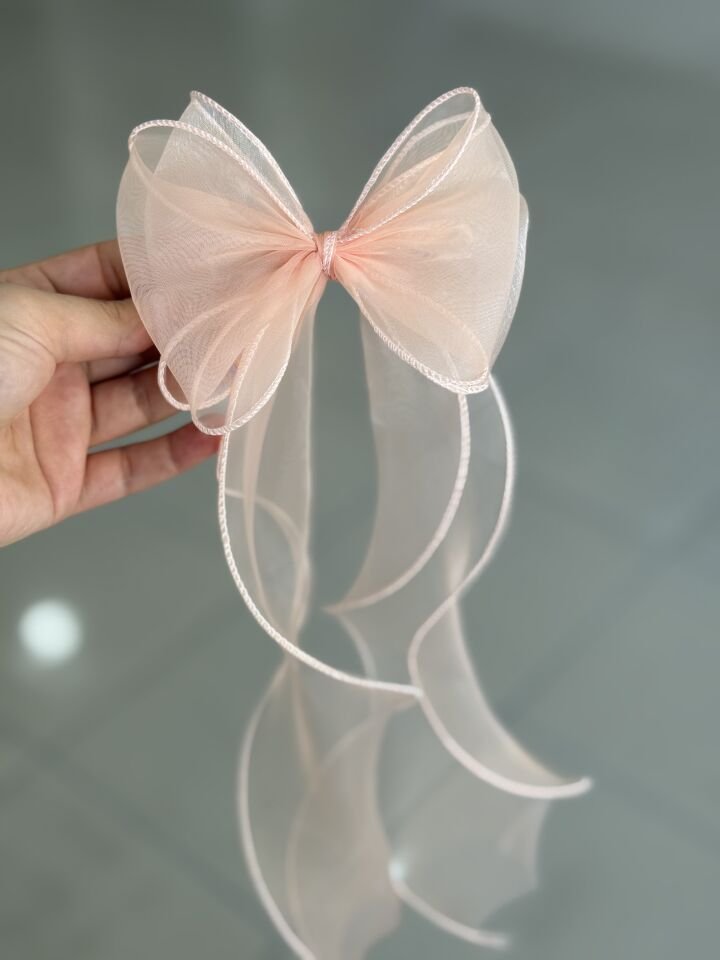 Uzun Kuyruklu Organze Tül Fiyonk Otomatik Mandal