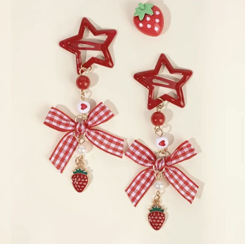 Çilek Model Yıldızı Çıt Çıt Toka