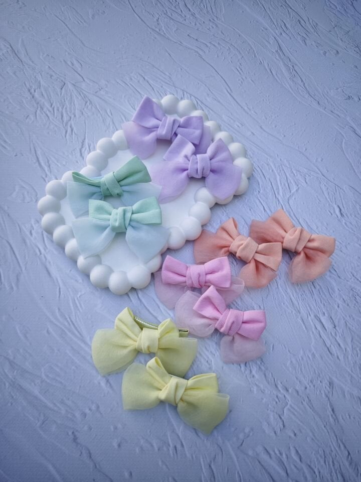 Fiyonk Model Tül Detaylı Pens Toka