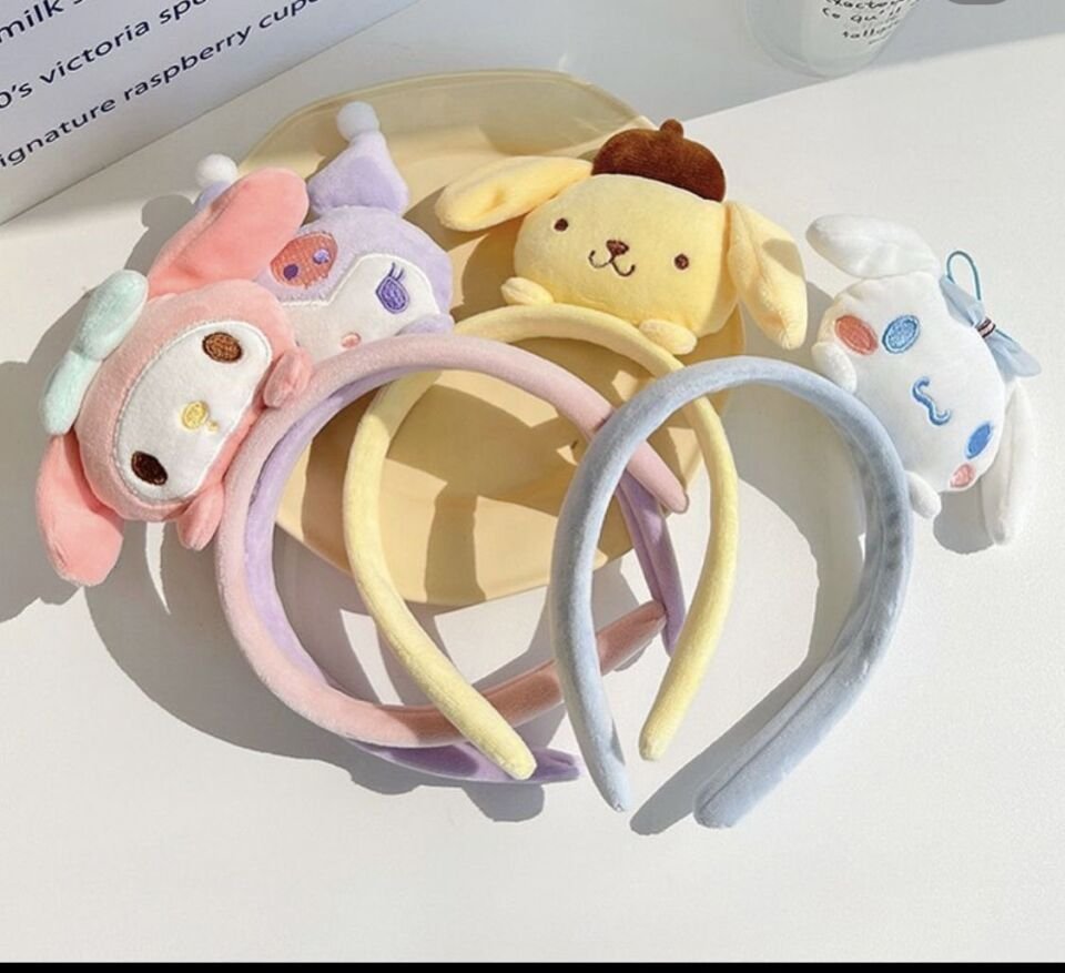 KUROMİ VE ARKADAŞLARI PELUŞ TAÇ