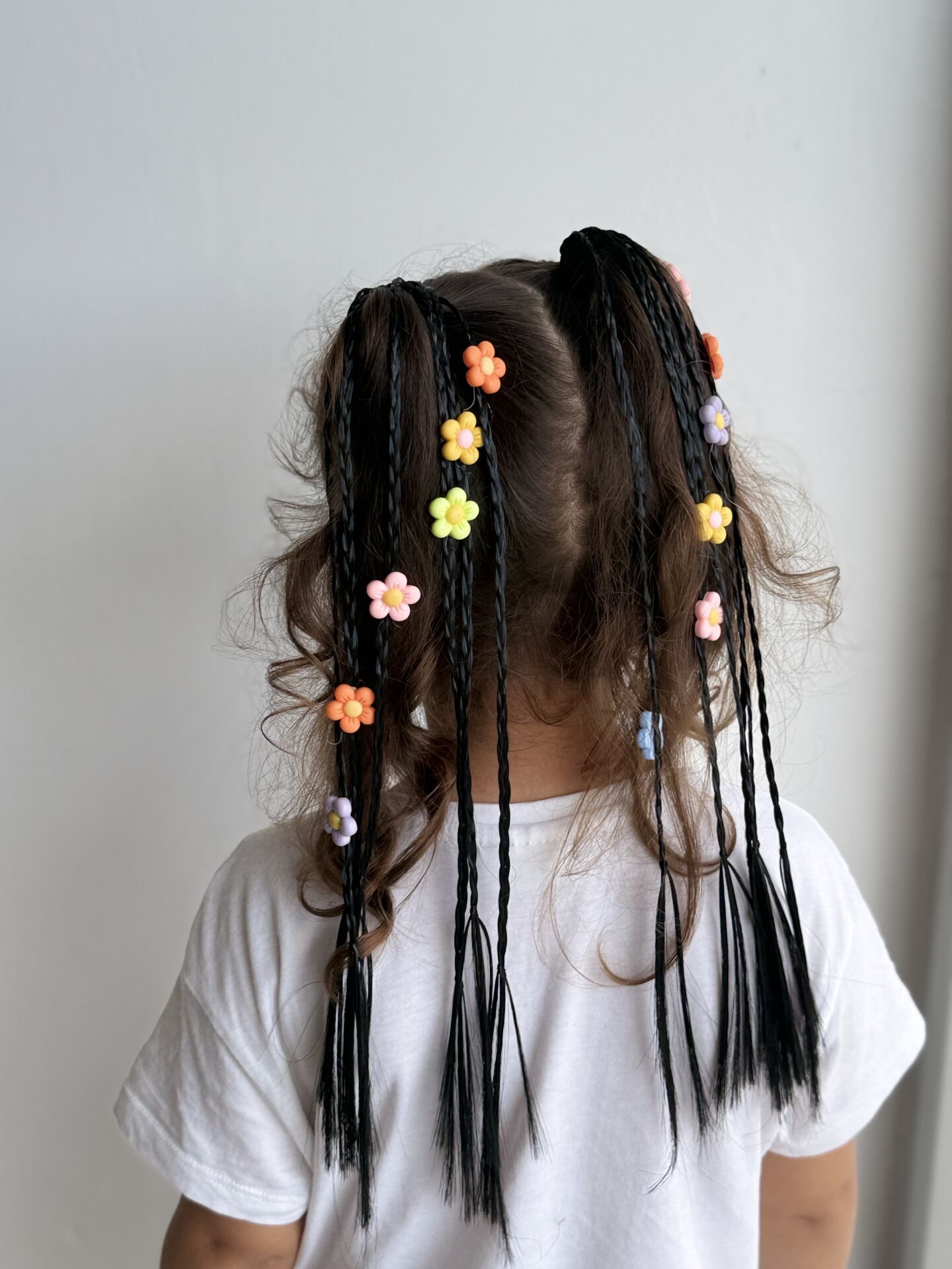 ÇİÇEK MODEL ÖRGÜLÜ LASTİK SAÇ