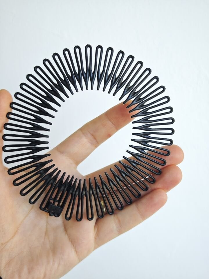 GÖRÜNMEZ HAYALET TAÇ