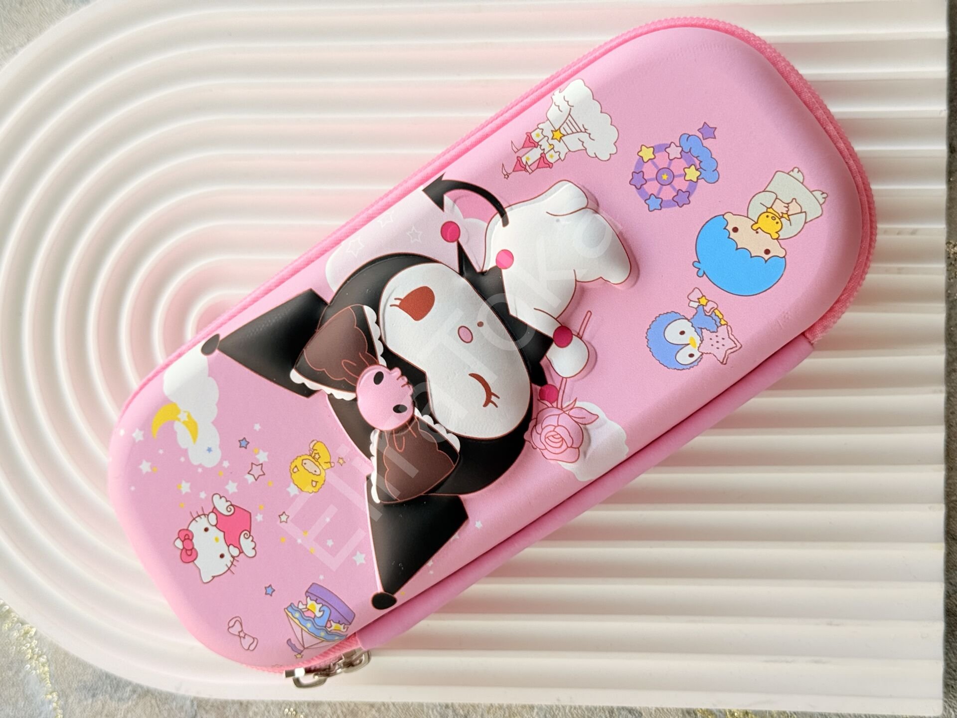 KUROMİ MODEL SERT KAPAK İLK OKUL ORTA OKUL KALEMLİK